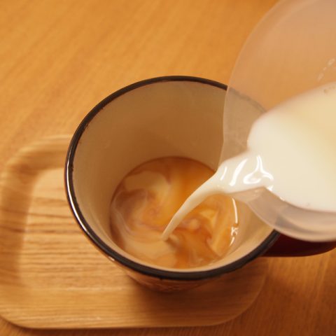 電子レンジでつくる簡単ミルクティー